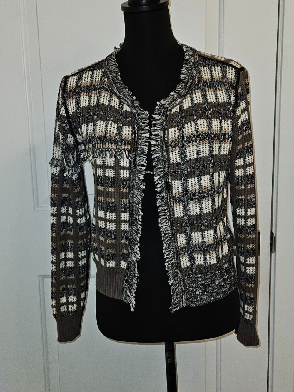 Cabi Womens XS Plaid Knit Fringe Cardigan Sweater Brown Tan Long Sleeve